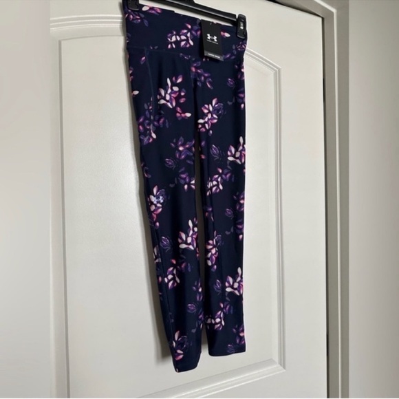 NWT Under Armour Floral High Rise Compression Ankle Workout Leggings - Picture 3 of 8